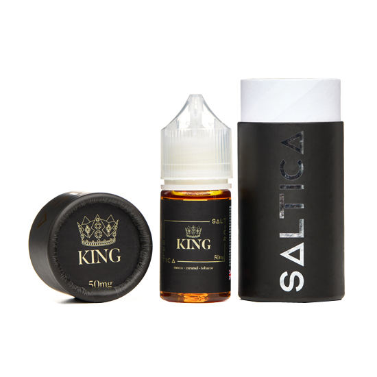 Saltica King Salt Likit 50mg nbase, kahverengi likit, siyah ambalaj.